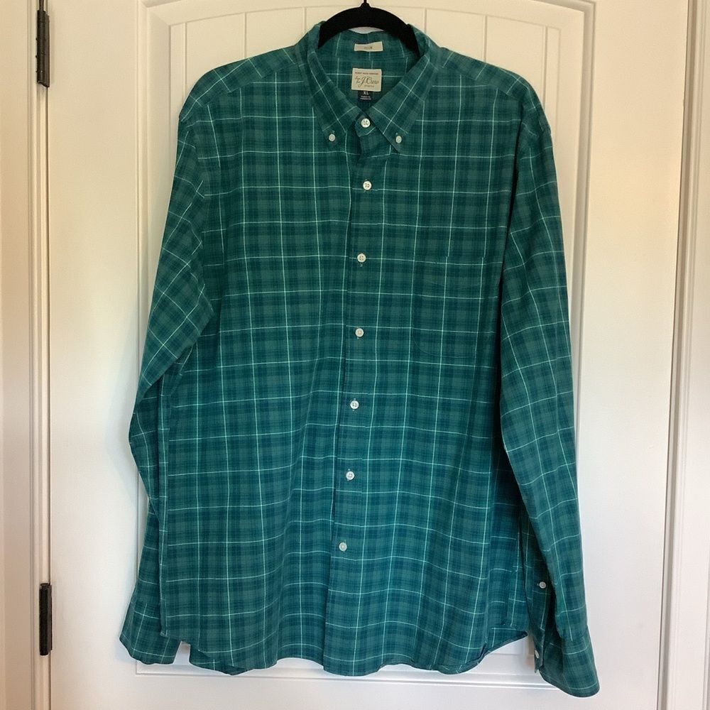 J. Crew‎ Secret Wash Plaid Button Down Shirt 😎💜🖤